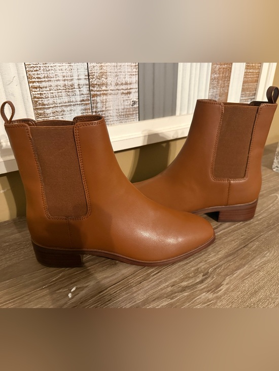 J. Crew Shoes - J. Crew Cognac Brown Chelsea Ankle Boots